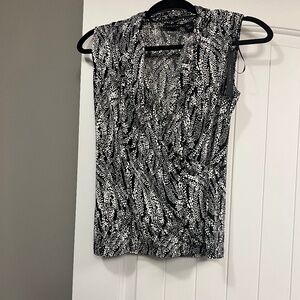 Tahari sleeveless top